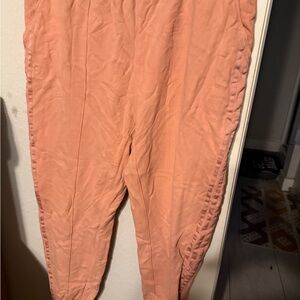 IVY PARK Coral Jogger Pants